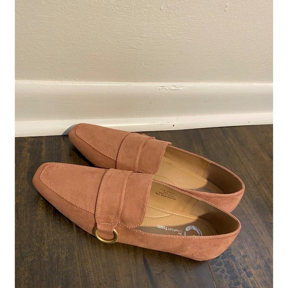Journee Collection Loafers Women’s 8 Benntly Blush Square Toe Flats Faux Suede